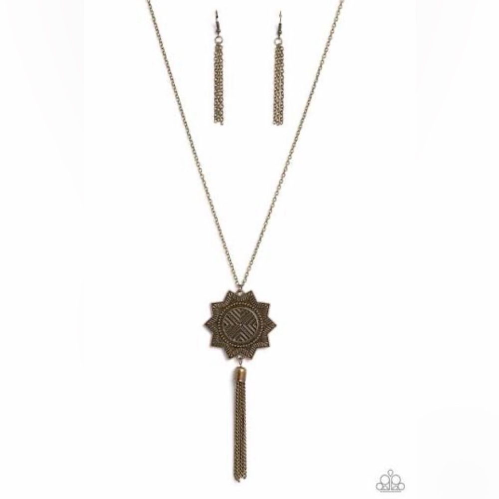 PAPARAZZI FROM SUNUP TO SUNDOWN BRASS NECKLACE